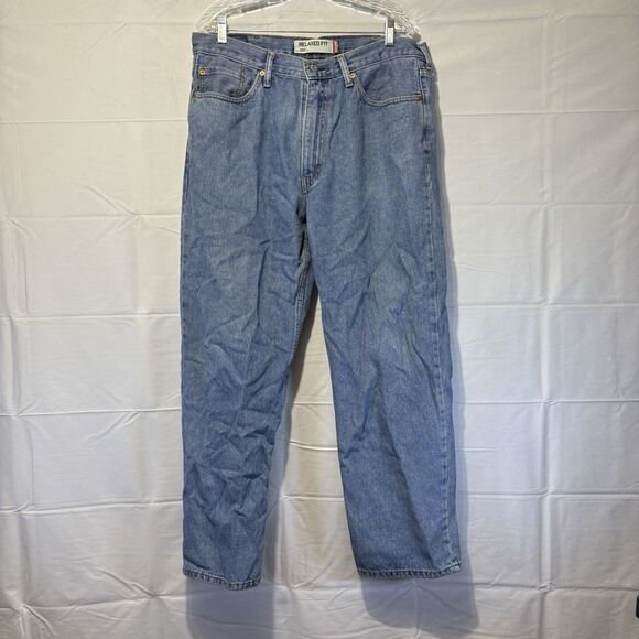 Levi’s 550 Medium Blue Wash Straight Leg Relaxed Fit Jeans Men’s W38 L30 - Picture 1 of 7